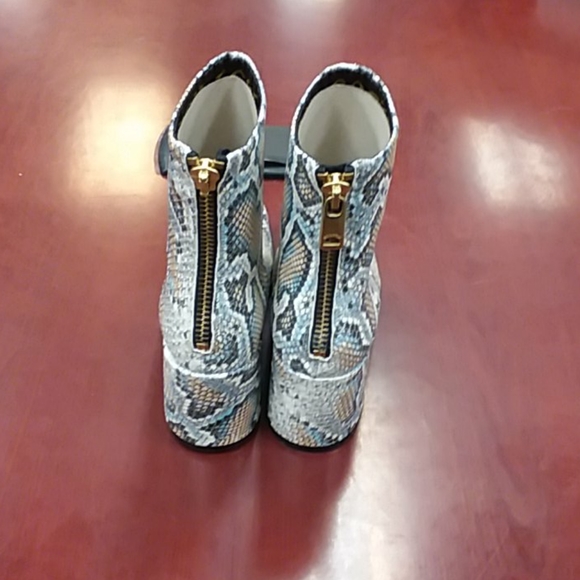 Madison Scotch ladies boots - Picture 3 of 4